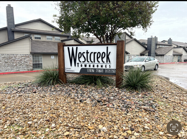 Building Photo - 5965 Westcreek Dr Rental