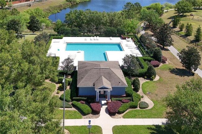 Photo - 2572 Limerick Cir