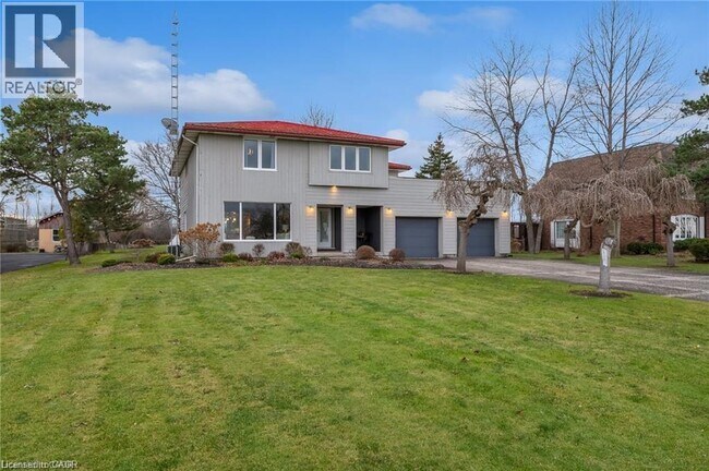 Photo - 1321 Niagara River Pkwy