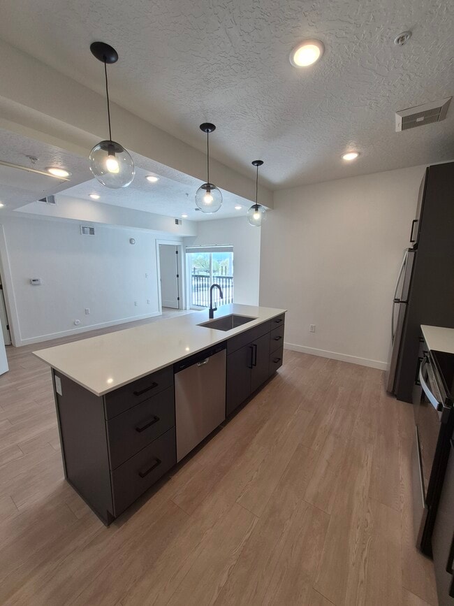 Promontory Place