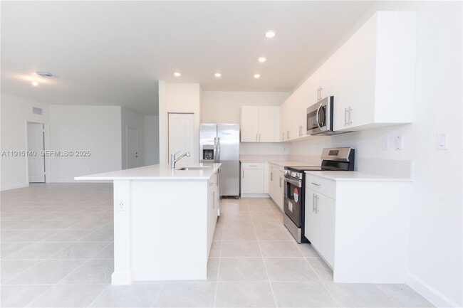 Photo - 2636 SE 8th Ct