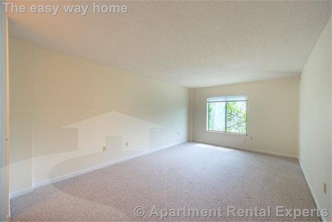 Photo - 345 Franklin St Unidad #408