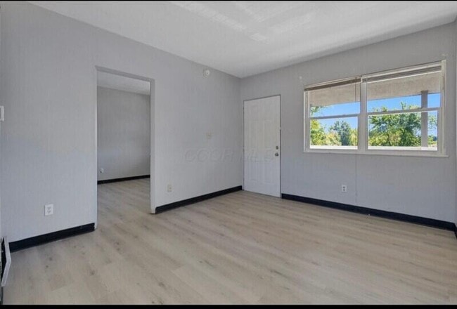 Photo - 464 E Norwich Ave Unit 474 A