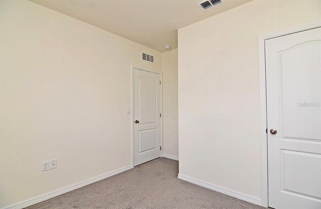 Photo - 4901 Panga Ave