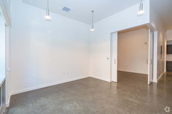 Large iving Area