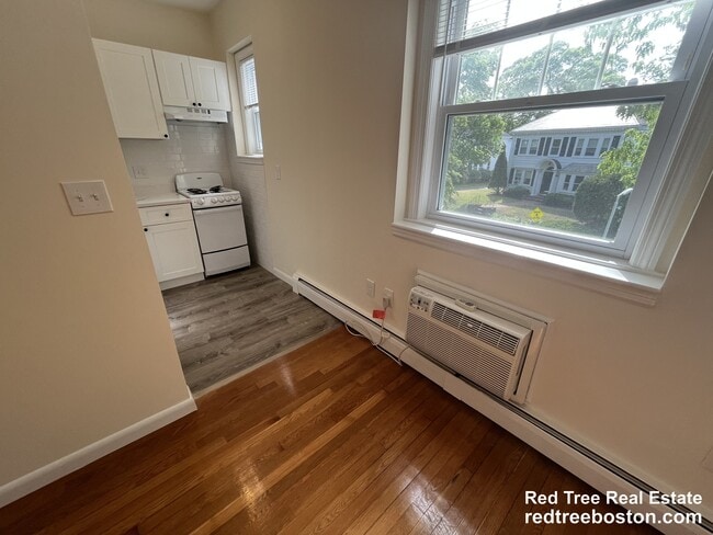 Photo - 2018 Commonwealth Ave Unit 35