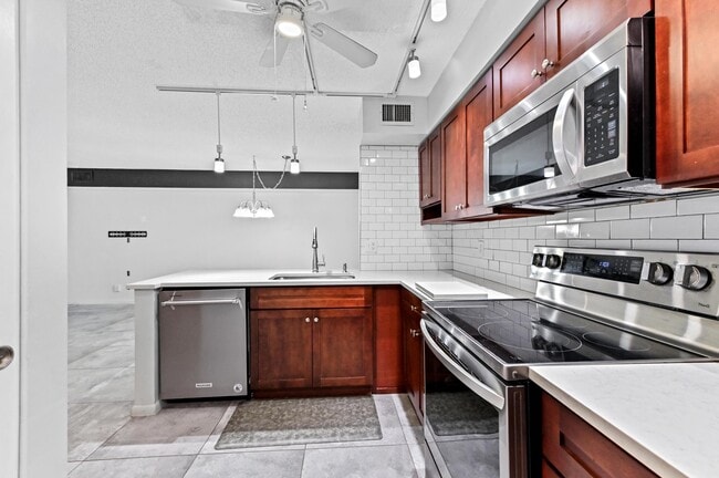 14895 Builtmore Way Unit 107
