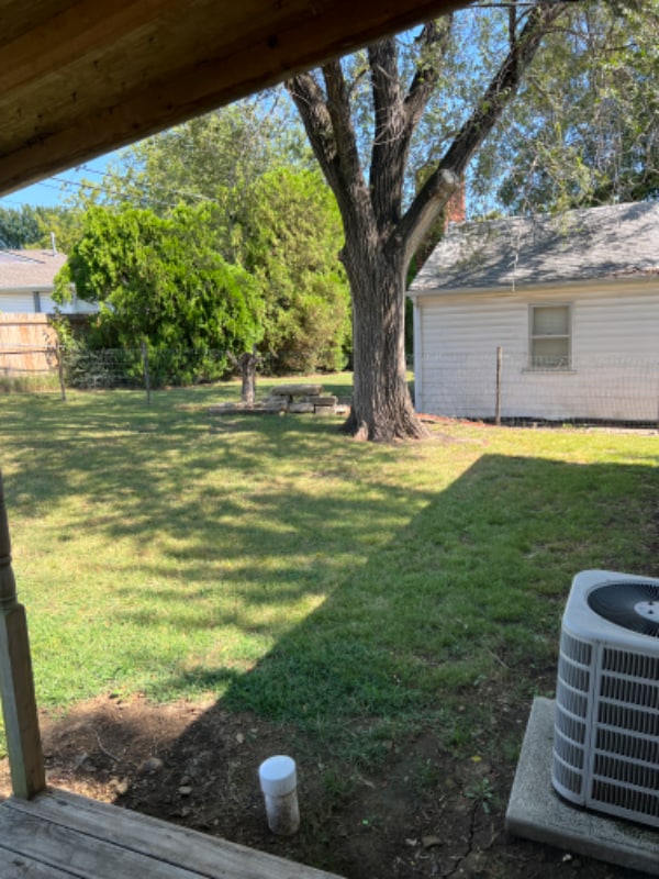 Photo - 2025 E Frank Phillips Blvd