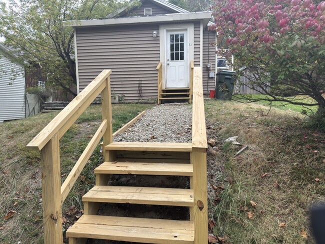 Building Photo - 53 Ellicott St Rental
