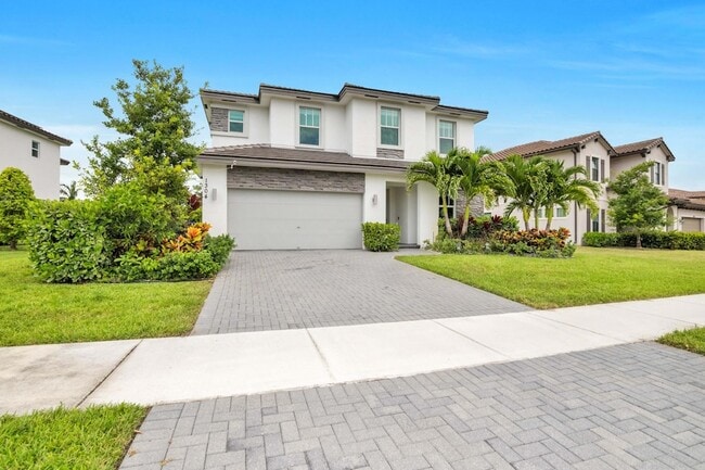 Photo - 1304 Whitcombe Dr