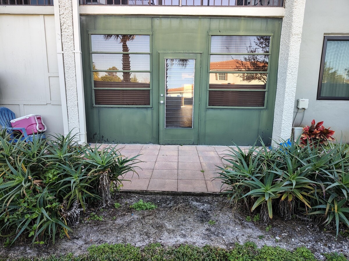 Photo - 4100 Tivoli Ct Unit 104