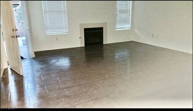 Photo - 8555 W Russell Rd Unit 1089