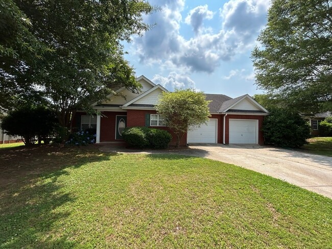 Spacious Ranch in Great Location!!! - Spacious Ranch in Great Location!!! House