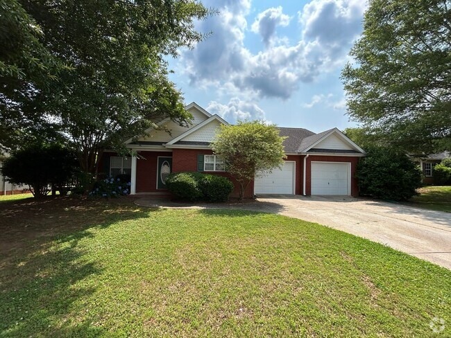 Building Photo - Spacious Ranch in Great Location!!! Rental