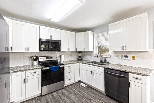 Photo - 3925 Quillmark Ct