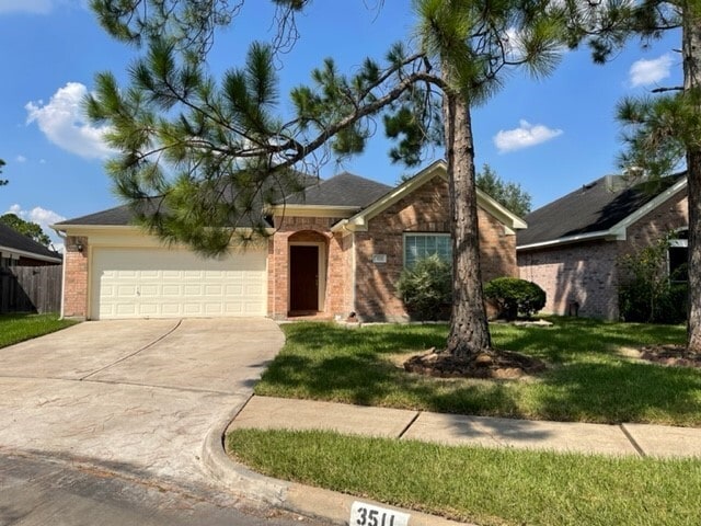 Building Photo - 3511 Paigewood Dr
