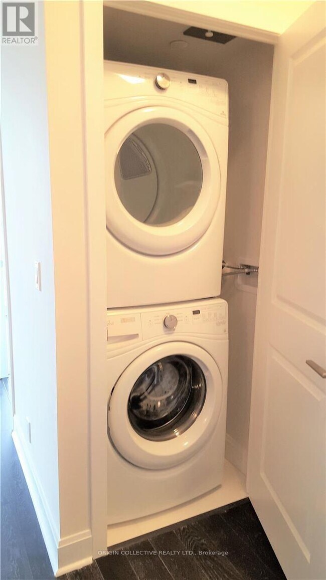 Photo - 33 Shore Breeze Dr Unit 805