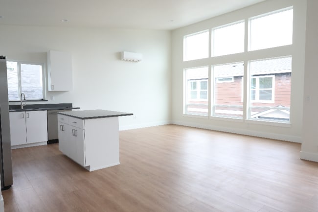 Photo - 12903 SE Ridgecrest Rd