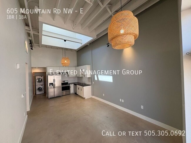 Photo - 605 Mountain Rd NW Unidad E