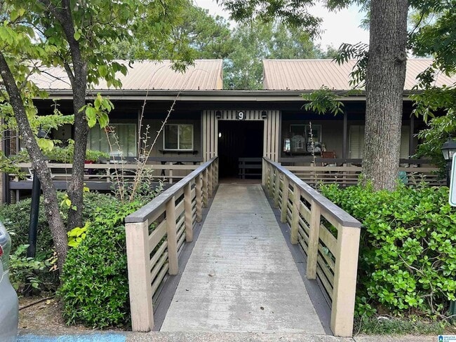 Building Photo - 3101 Lorna Rd Unit 924