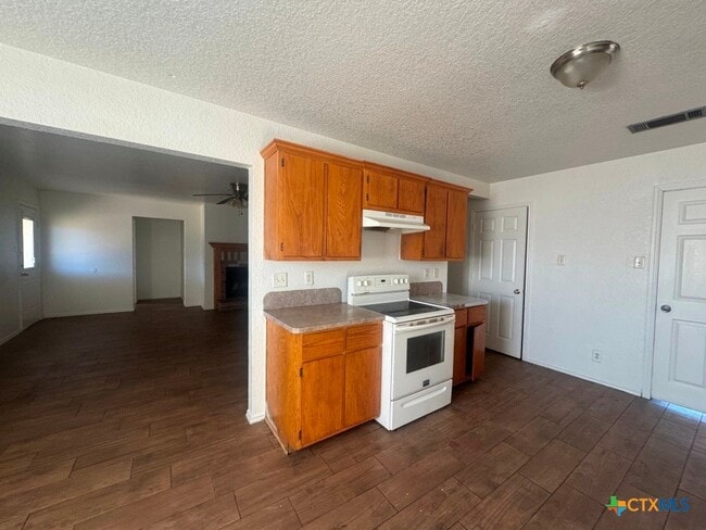 Photo - 3804 Captain Dr