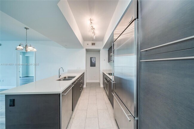 Photo - 55 SE 6th St Condo Unit 1703