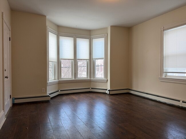 Building Photo - 177 Ives St Unit 2