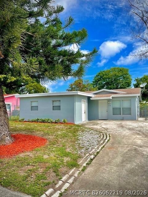 Photo - 121 NW 7th Ct