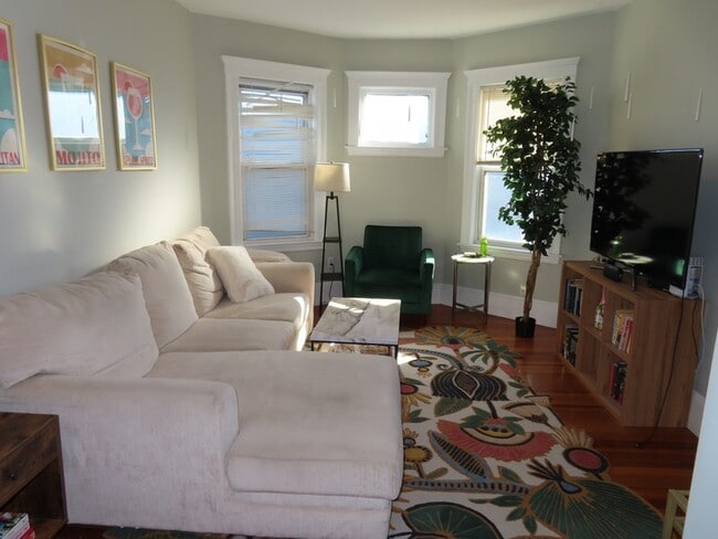 Photo - 247 Boston St