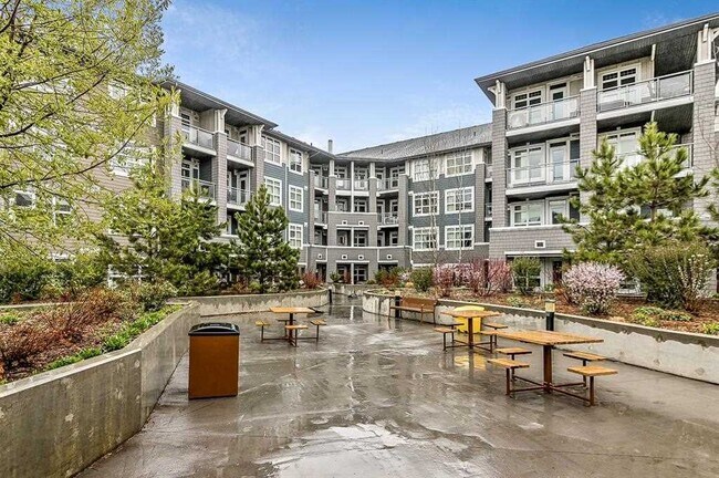 Photo - 1 Bed 1 Bath Unit in Calgary, AB Unité 141