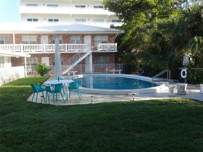 Photo - 3217 NE 11th St Unit 7