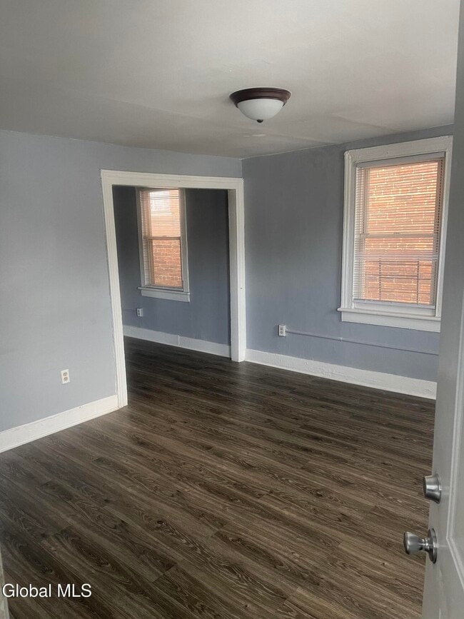 Photo - 2 Broadway Unit 2