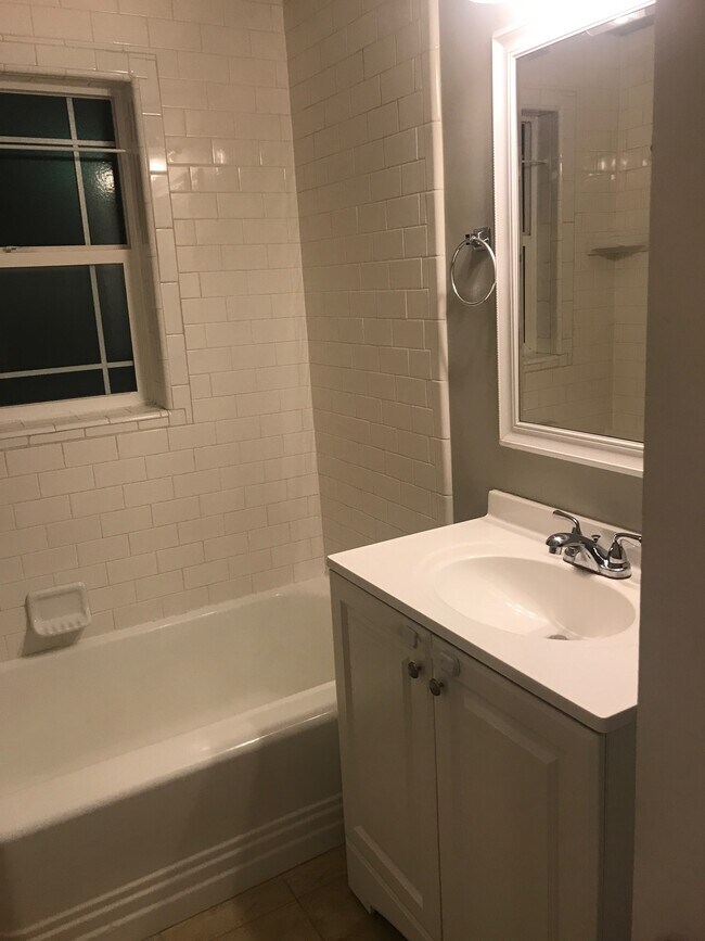 Photo - 1615 E Harrison Ave