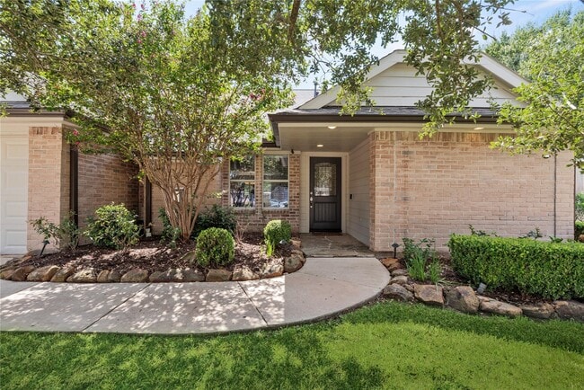 Photo - 903 Sugarfield Ct