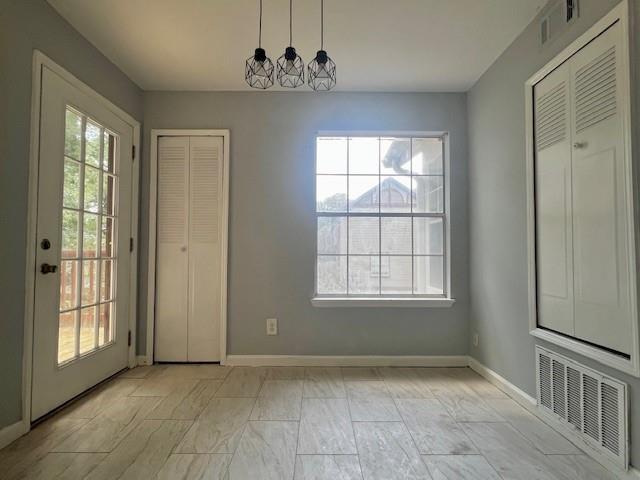 Photo - 309 Hawkstone Way