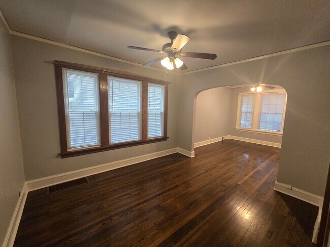 Photo - 4116 N Maplewood Ave