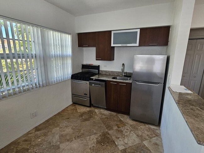 Building Photo - 7950 Abbott Ave Unit 13