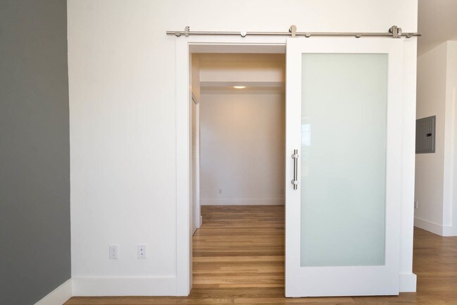 Photo - 300 Buchanan