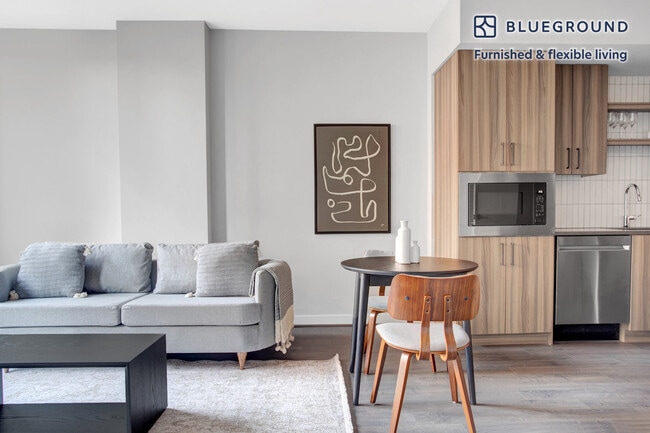 Photo - 1122 N Hudson St Unit FL6-ID381