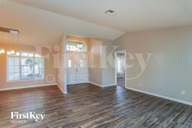 Photo - 1821 NW 23rd Ave