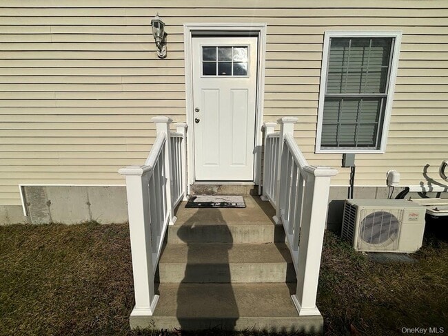 Building Photo - 23 Wellington Rd