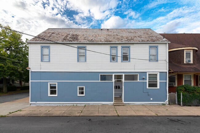 Photo - 2050 Robin St Unidad 4