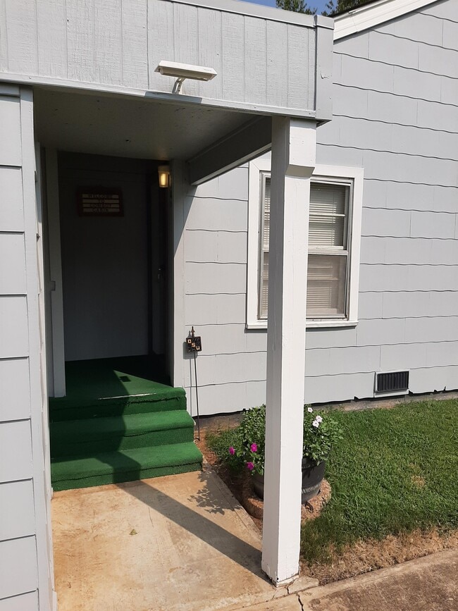 Photo - 234 N Duncan St