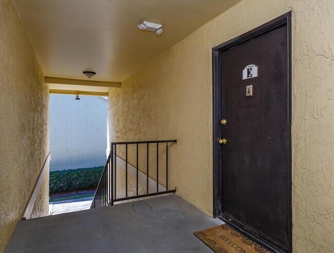 Photo - 908 Lake Destiny Rd Unit E