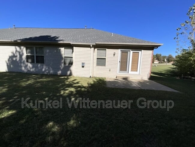 Photo - 40 Oak Pointe Cir