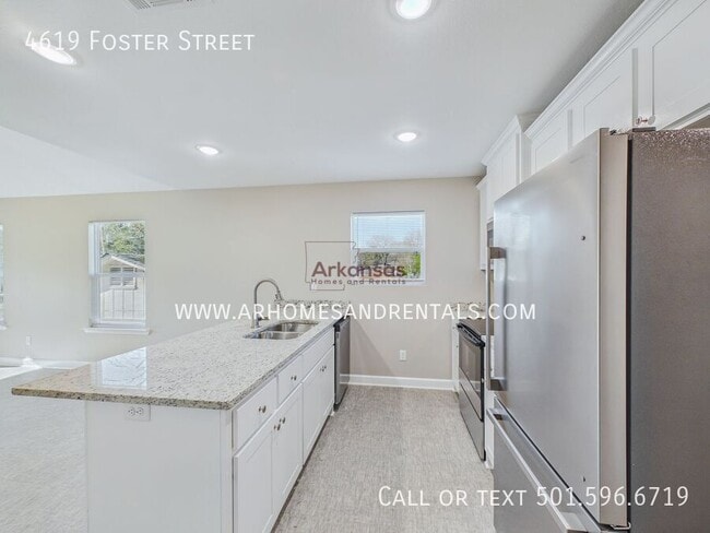 Photo - 4619 Foster St