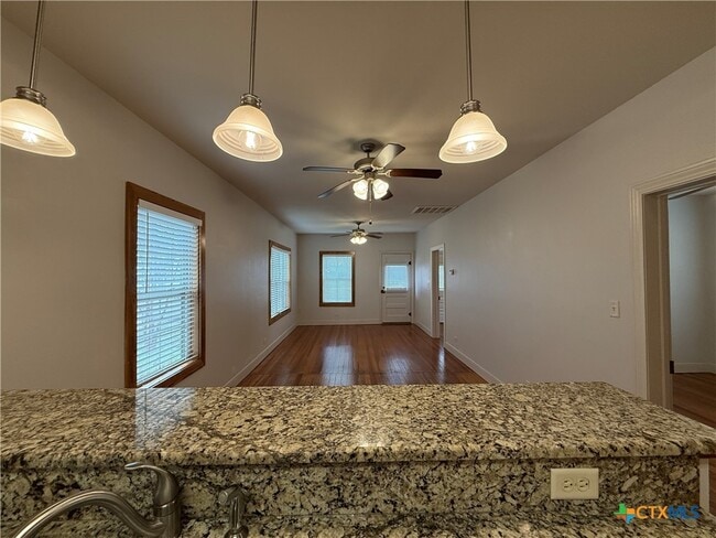 Photo - 257 E Garza St