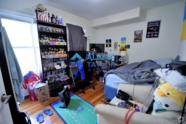 Building Photo - 9 Winter Hill Rd Unit 1 Rental