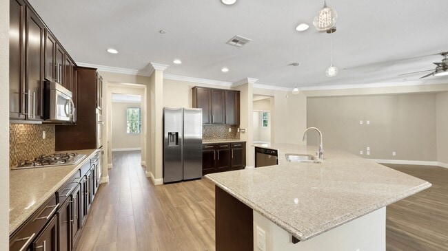 Photo - Large Inspirada Home!