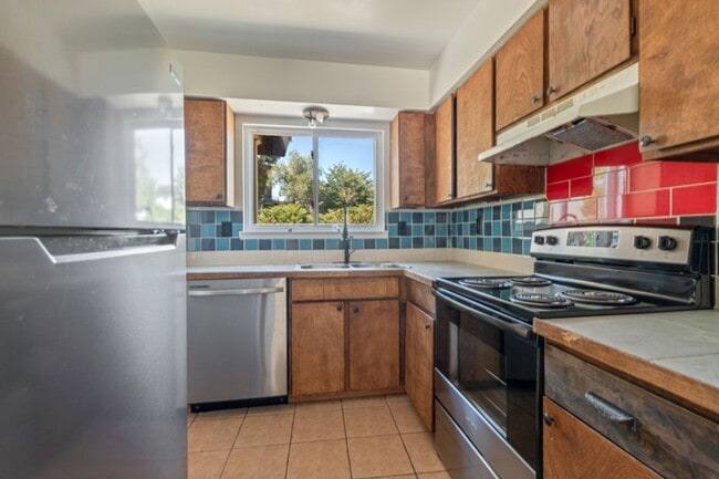 Photo - Gypsum 3261-3267 Unit 3267
